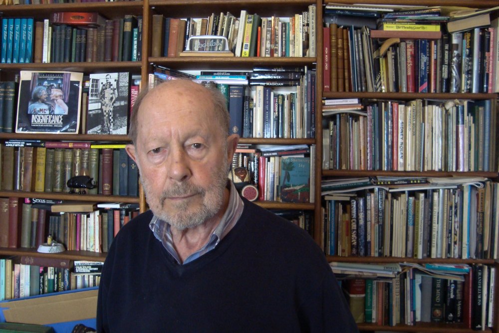 nicroeg2.jpg
